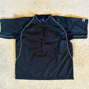 Mizuno Short Sleeve black and white windbreaker